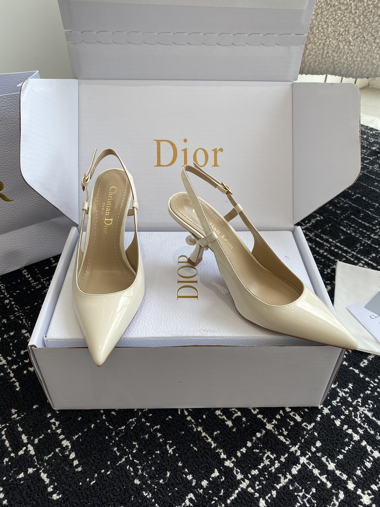 UA D*0r Tribales Slingback Pump