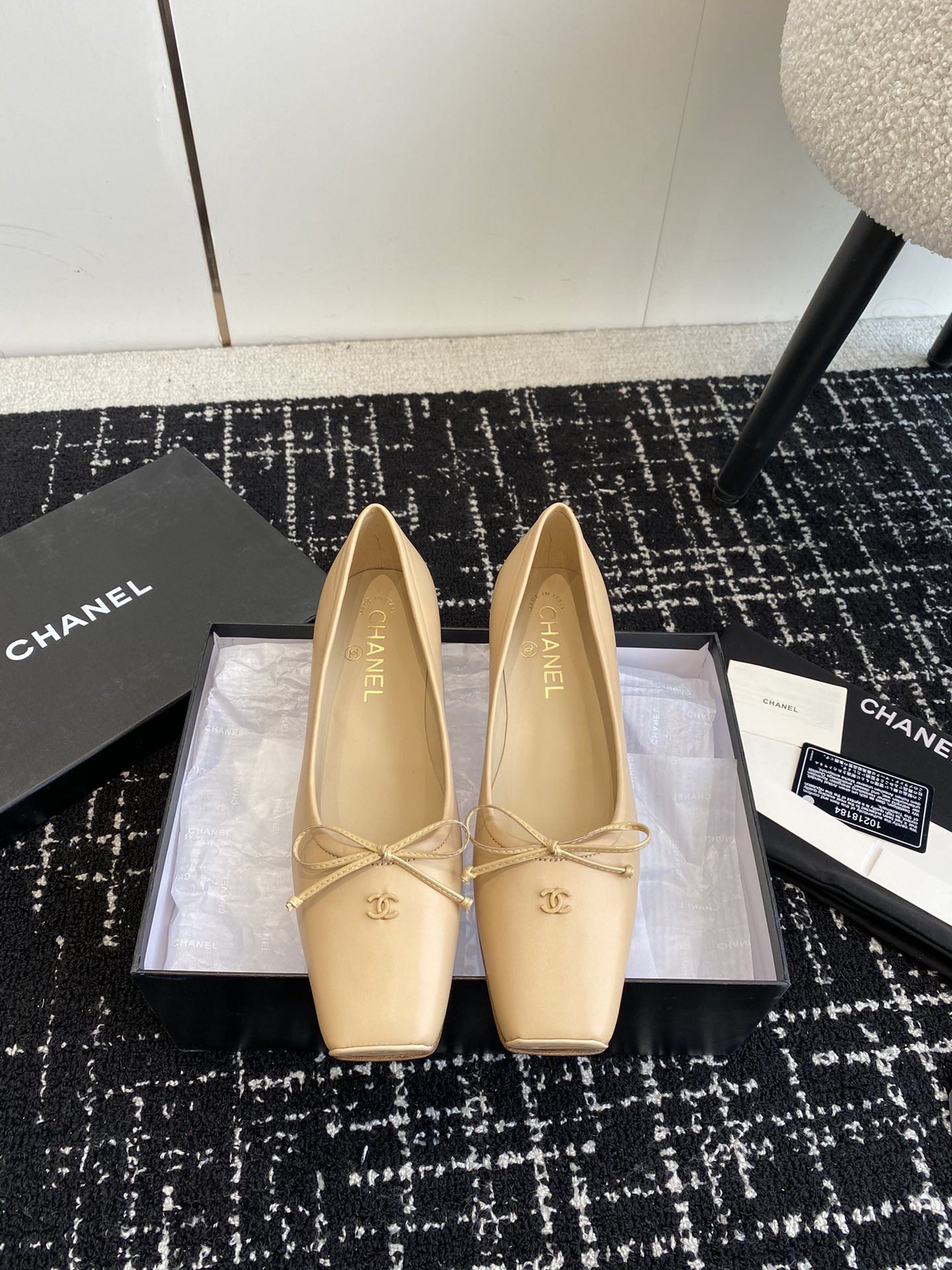 UA Ch*el VINTAGE BALLET FLATS