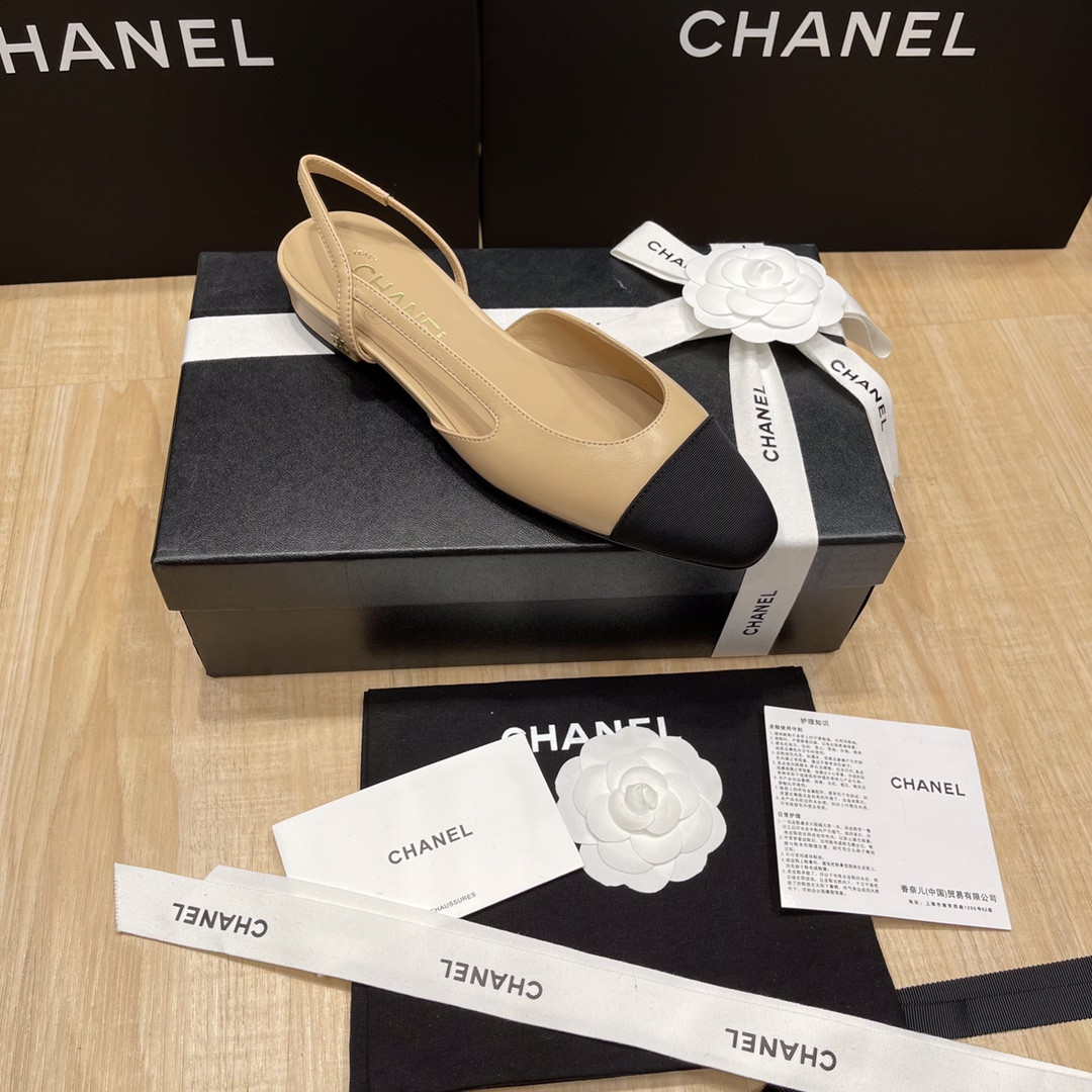 UA Ch*el SLINGBACKS FLAT