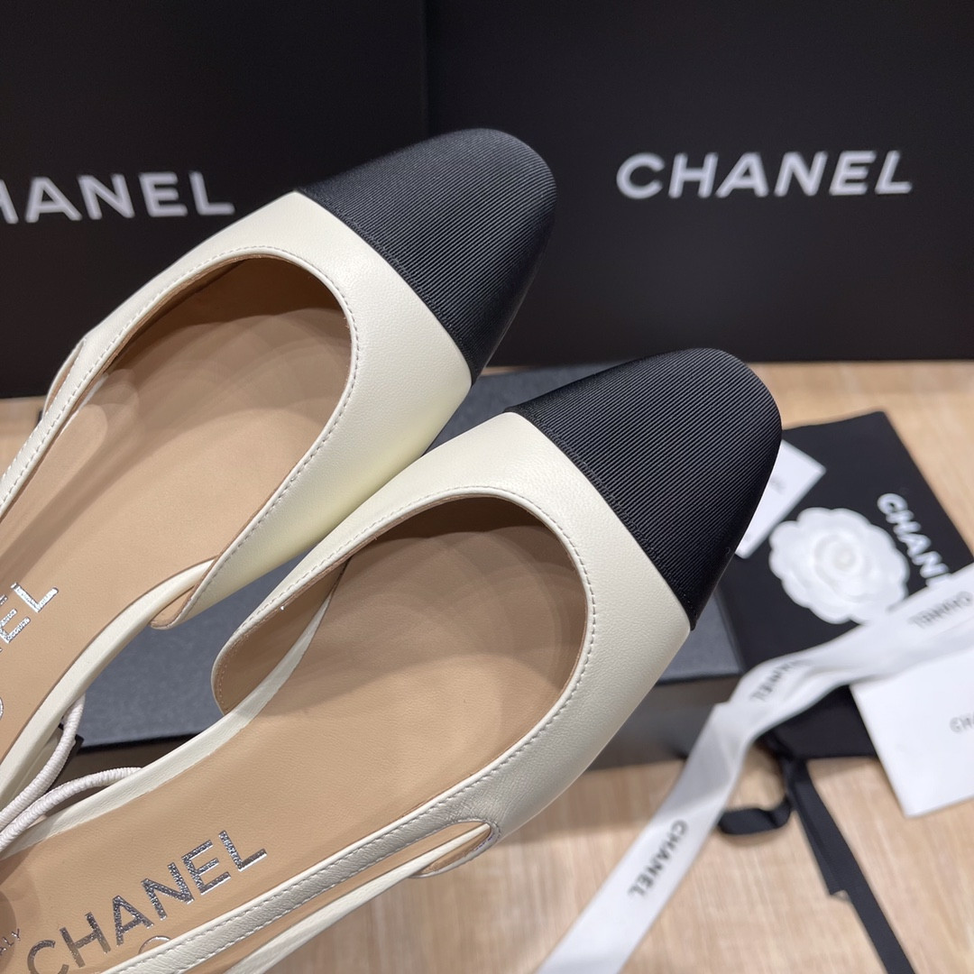 UA Ch*el SLINGBACKS FLAT
