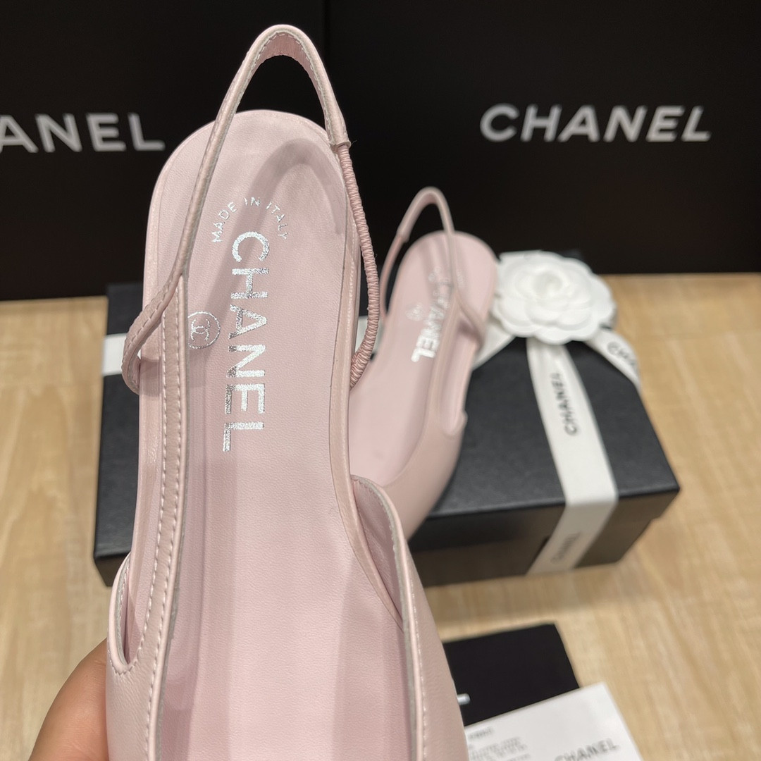 UA Ch*el SLINGBACKS FLAT
