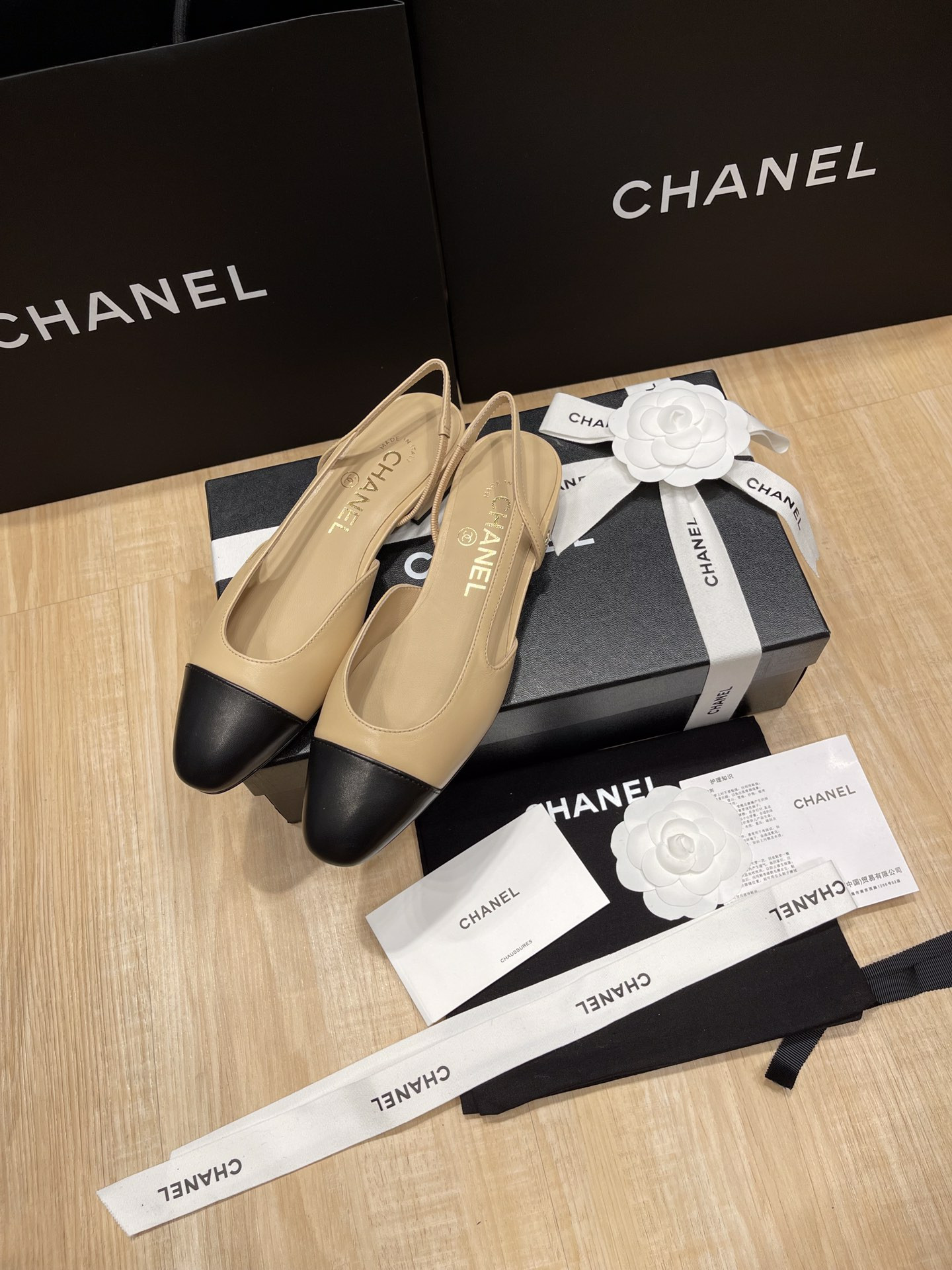 UA Ch*el SLINGBACKS FLAT