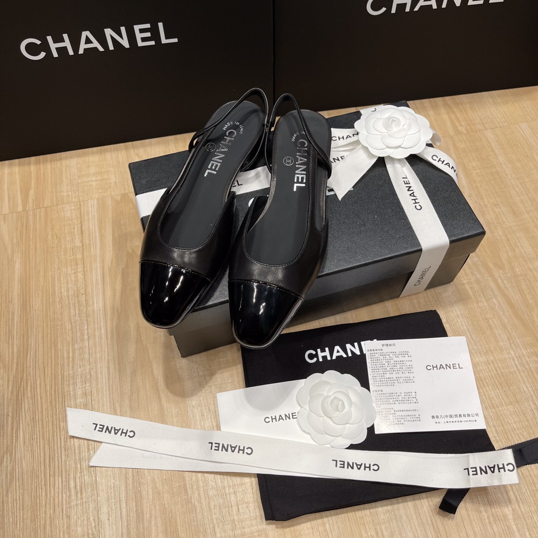 UA Ch*el SLINGBACKS FLAT