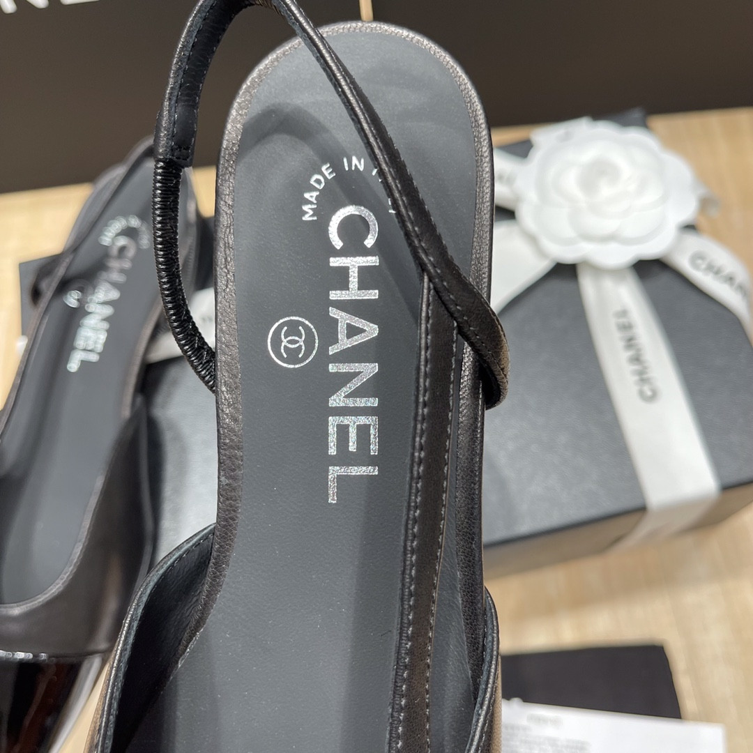 UA Ch*el SLINGBACKS FLAT