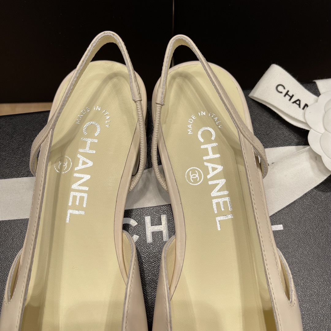 UA Ch*el SLINGBACKS FLAT