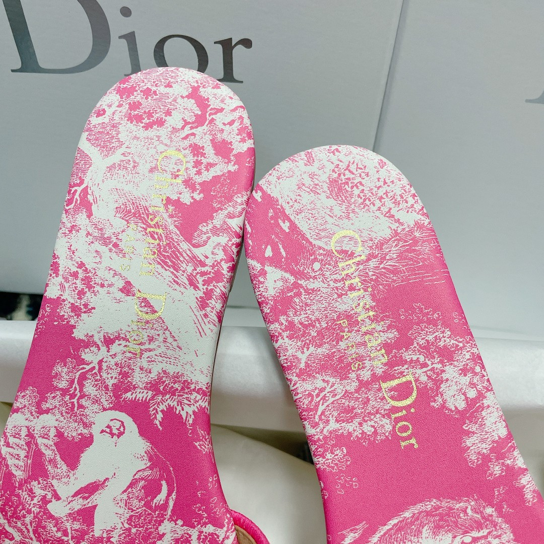 UA D*0r Dway Slide