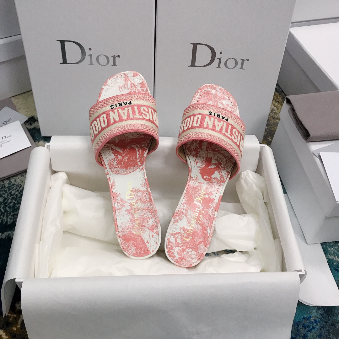 UA D*0r Dway Heeled Slide