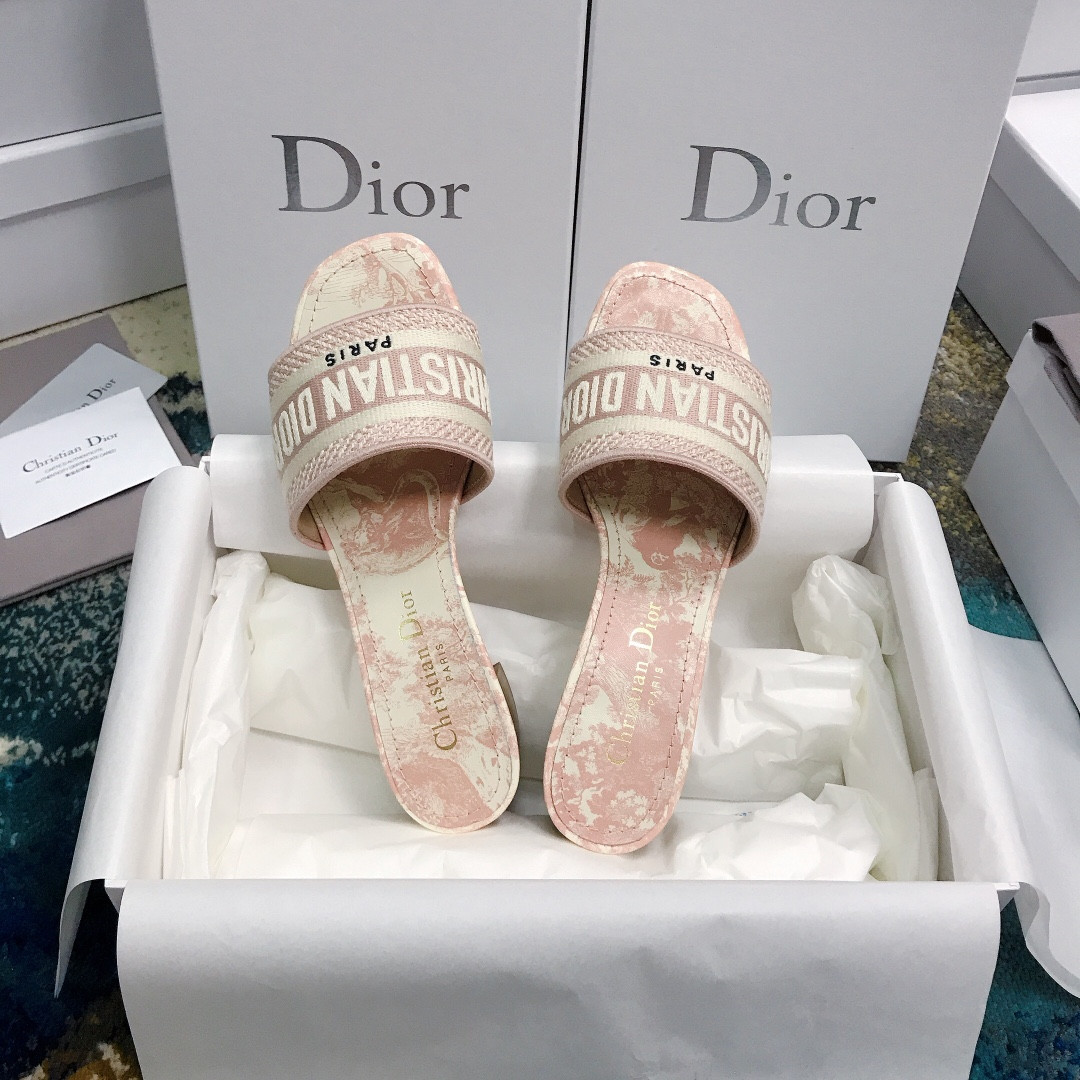 UA D*0r Dway Heeled Slide