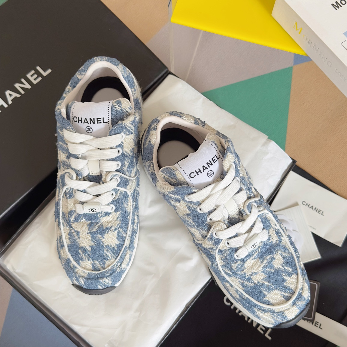 UA Ch*el SNEAKER
