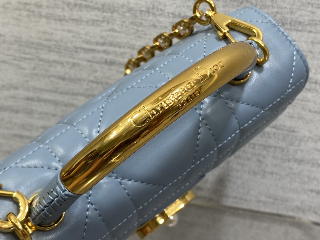 D*0r Small Ange Bag Blue Latte Macrocannage Calfskin 20 x 12 x 5 cm