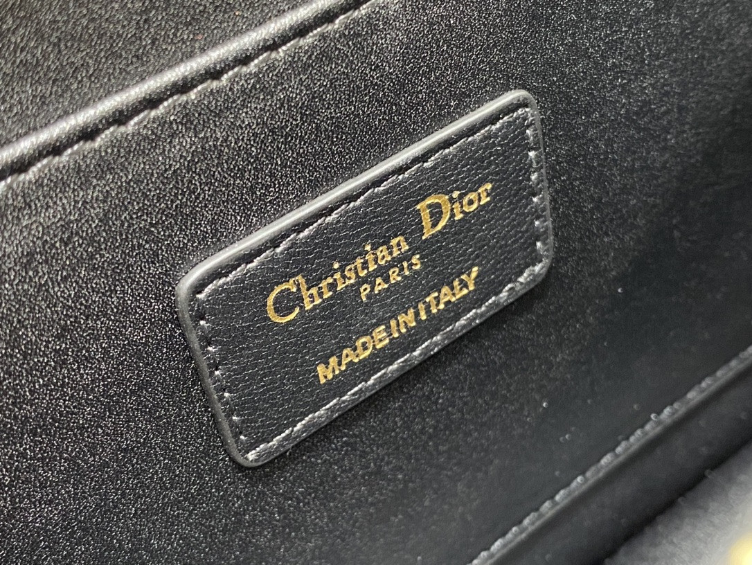 D*0r Medium D*0r Ange Bag Black Macrocannage Calfskin 26 x 17 x 9 cm