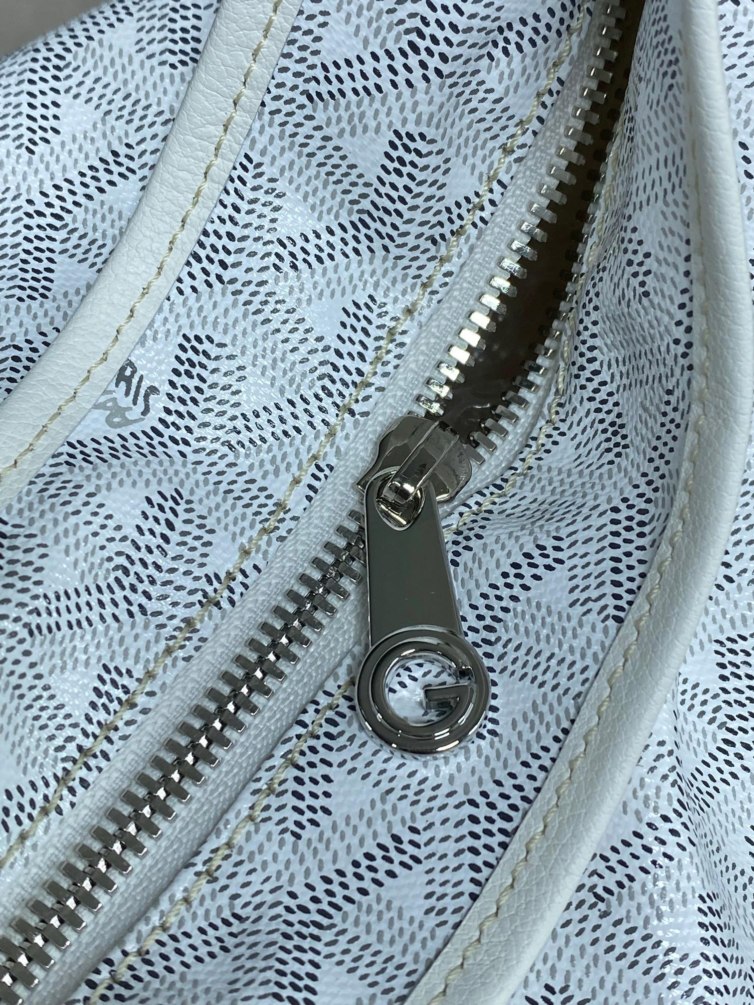 Go*ard BOHEME HoBo 27 cm x 15 cm x 42 cm