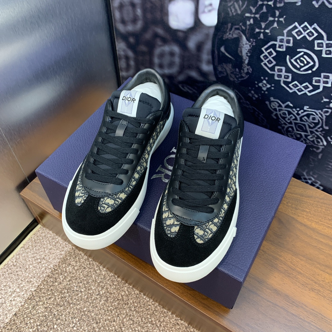 UA D*0r B101 Sneaker