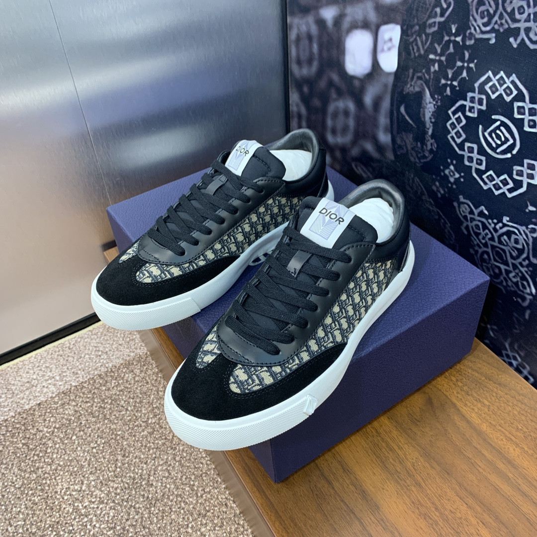 UA D*0r B101 Sneaker