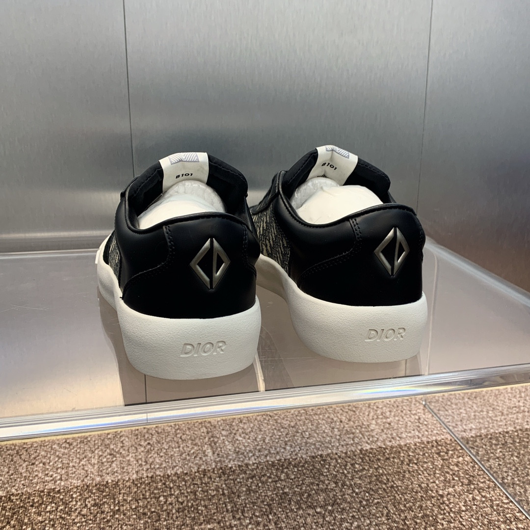 UA D*0r B101 Sneaker