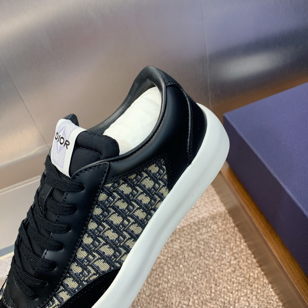 UA D*0r B101 Sneaker