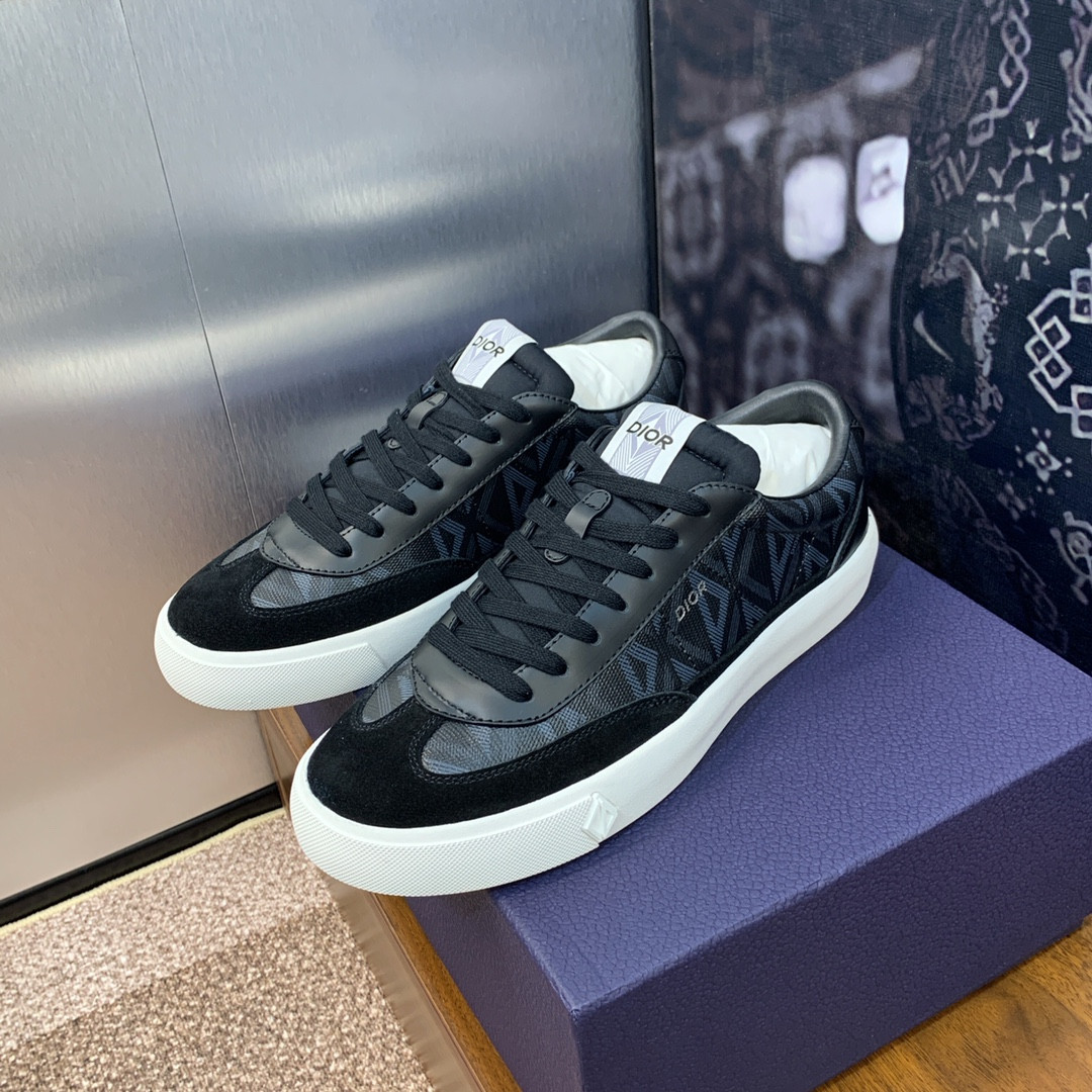 UA D*0r B101 Sneaker