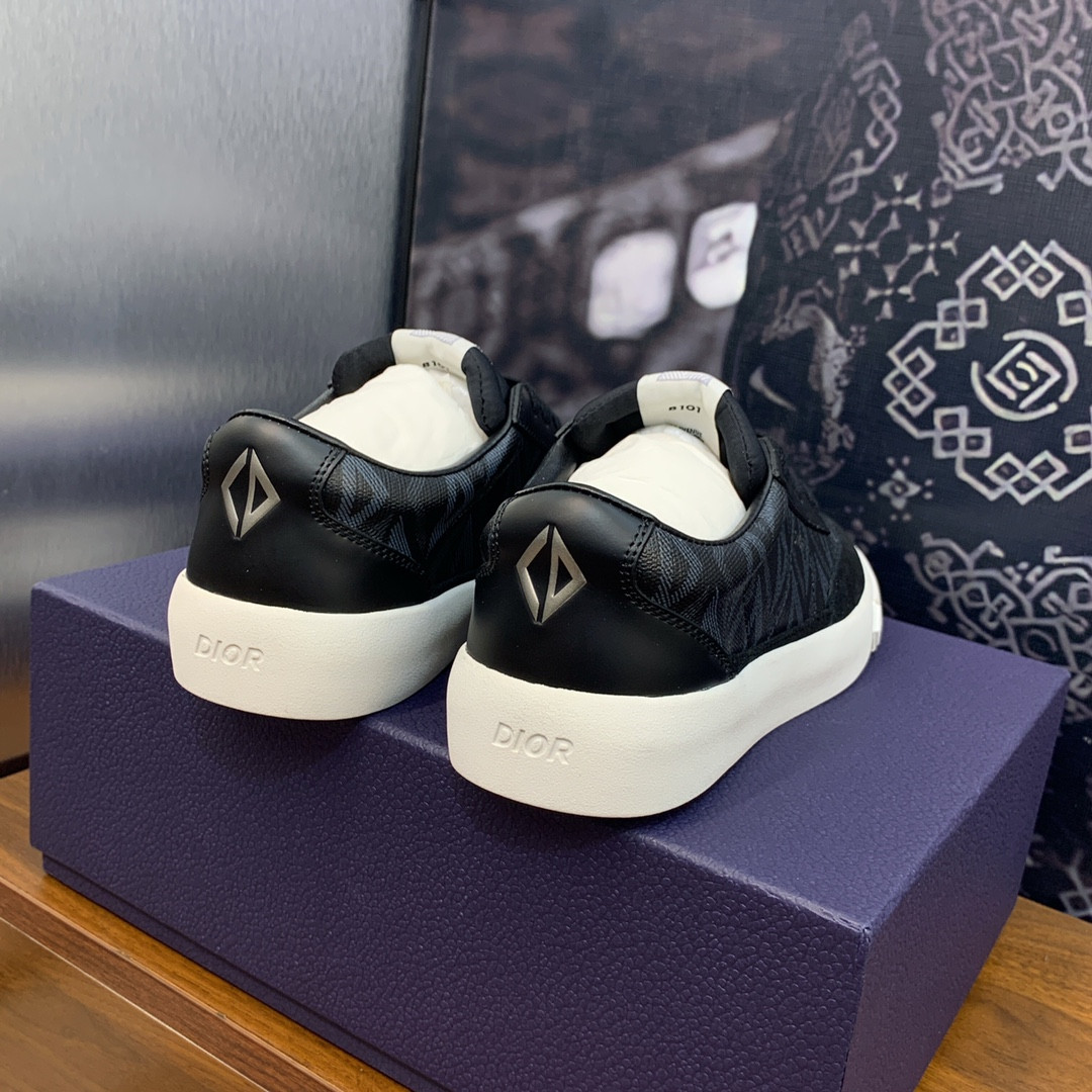 UA D*0r B101 Sneaker