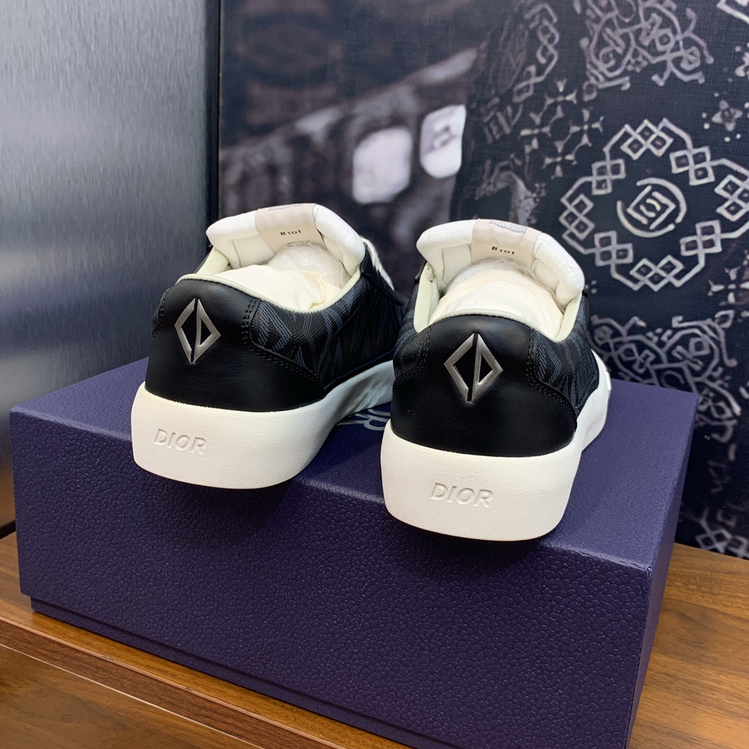 UA D*0r B101 Sneaker