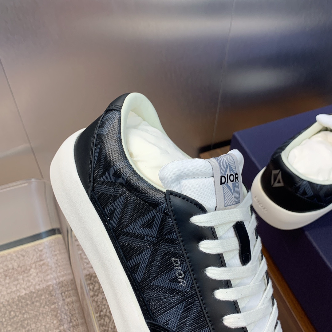 UA D*0r B101 Sneaker