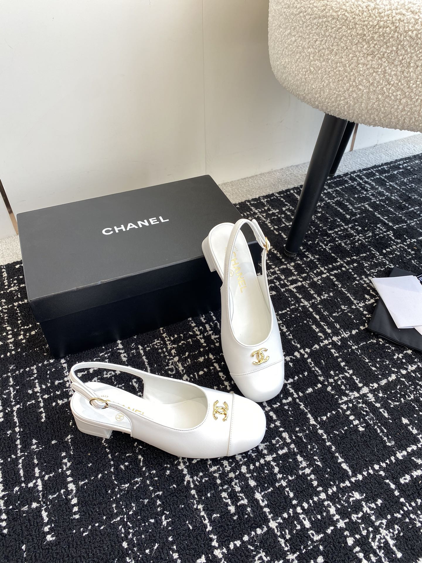 UA Ch*el SLINGBACKS