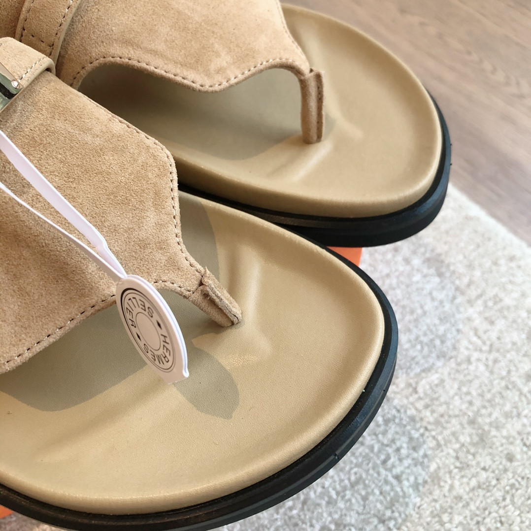 UA Hermès Empire Sandal