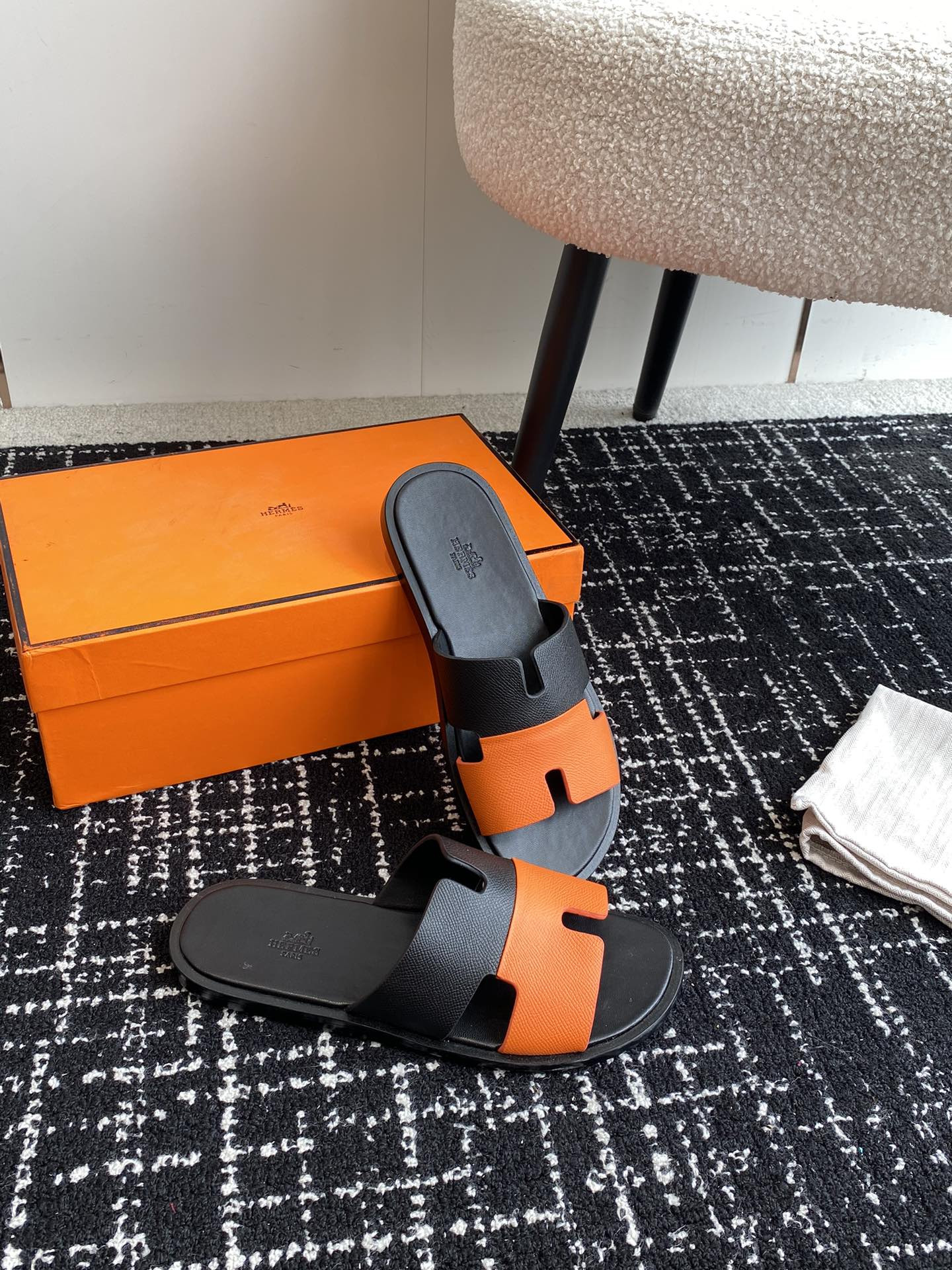 UA Hermès Izmir sandal