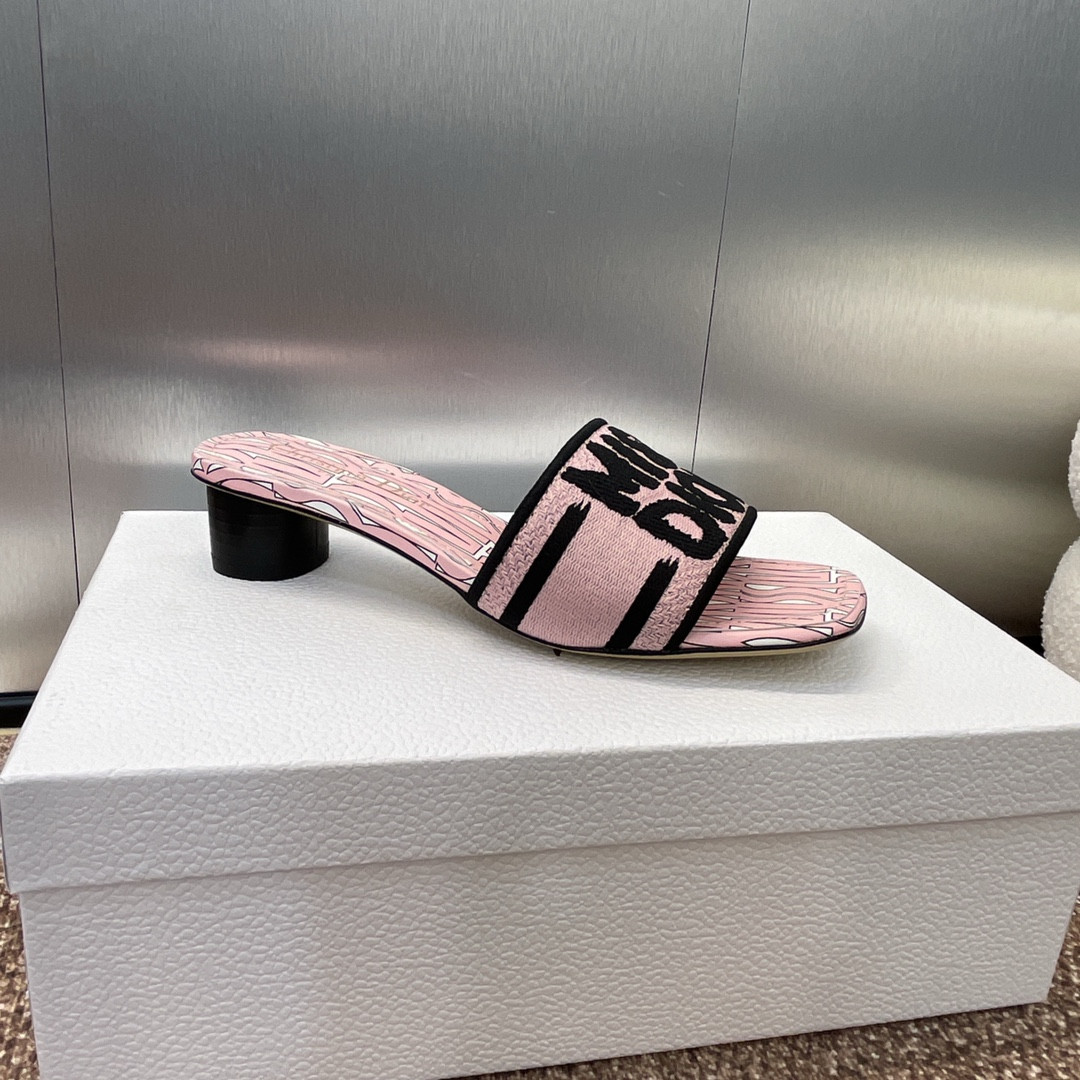UA D*0r Dway Heeled Slide