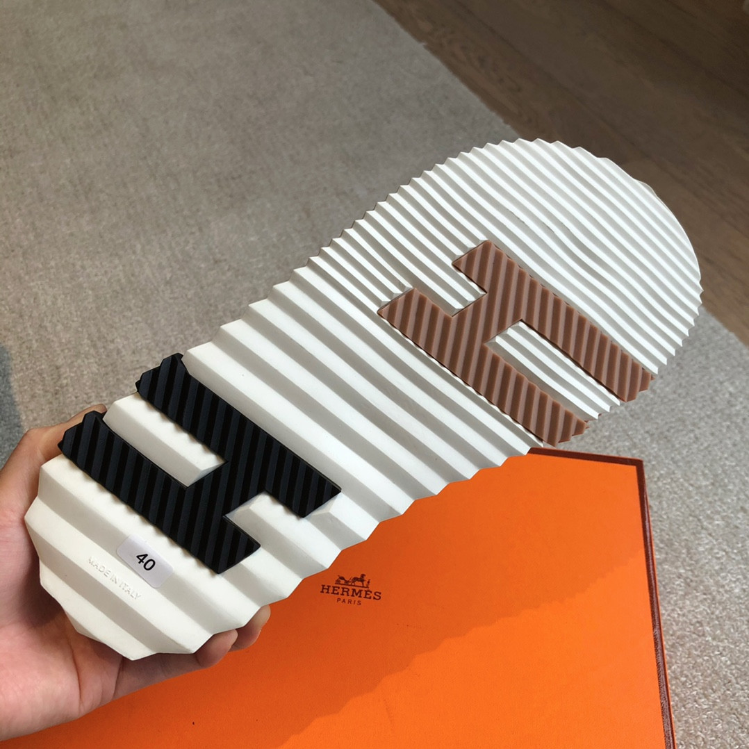UA Hermès Infra sandal