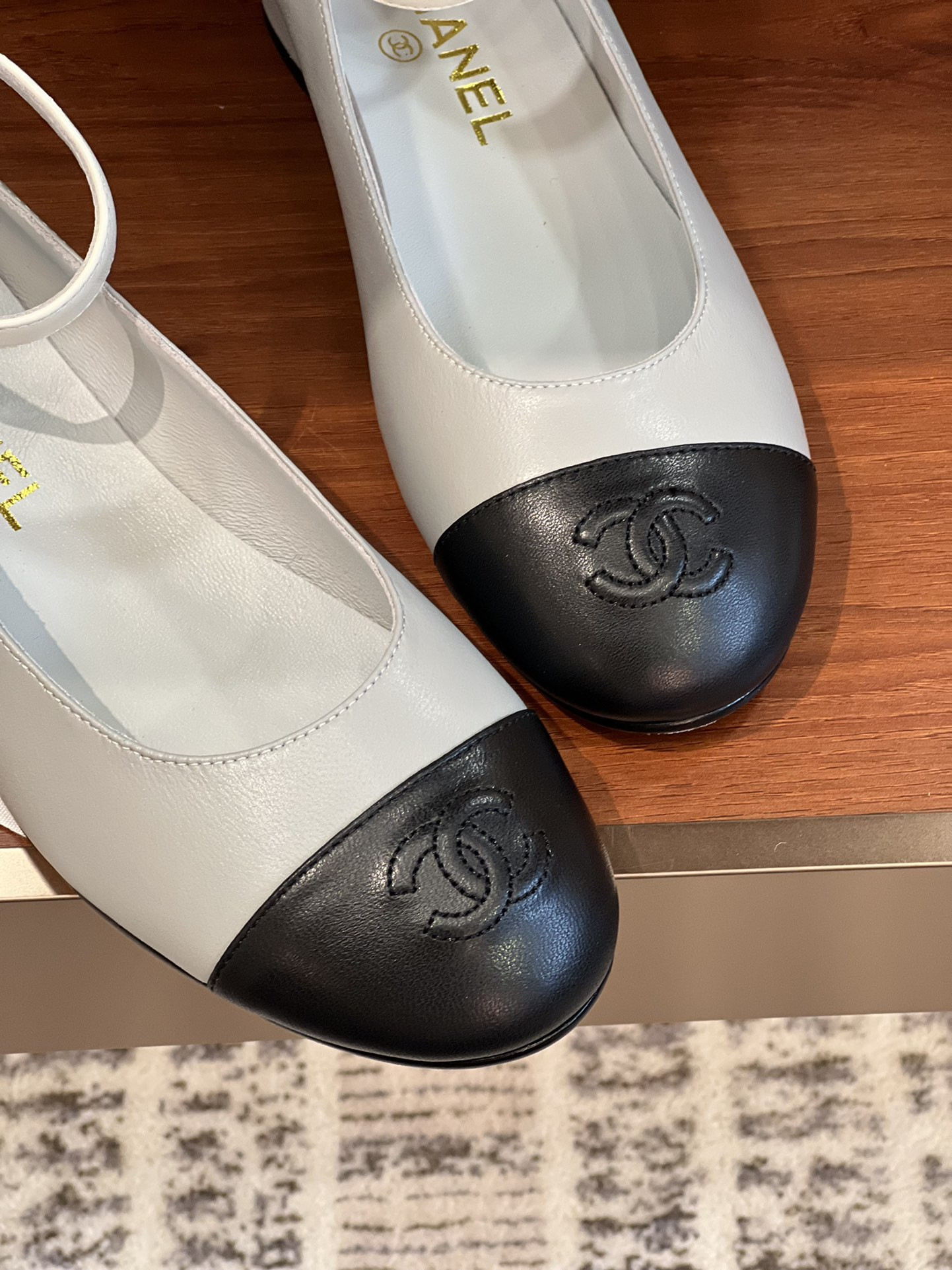 UA Ch*el MARY JANES