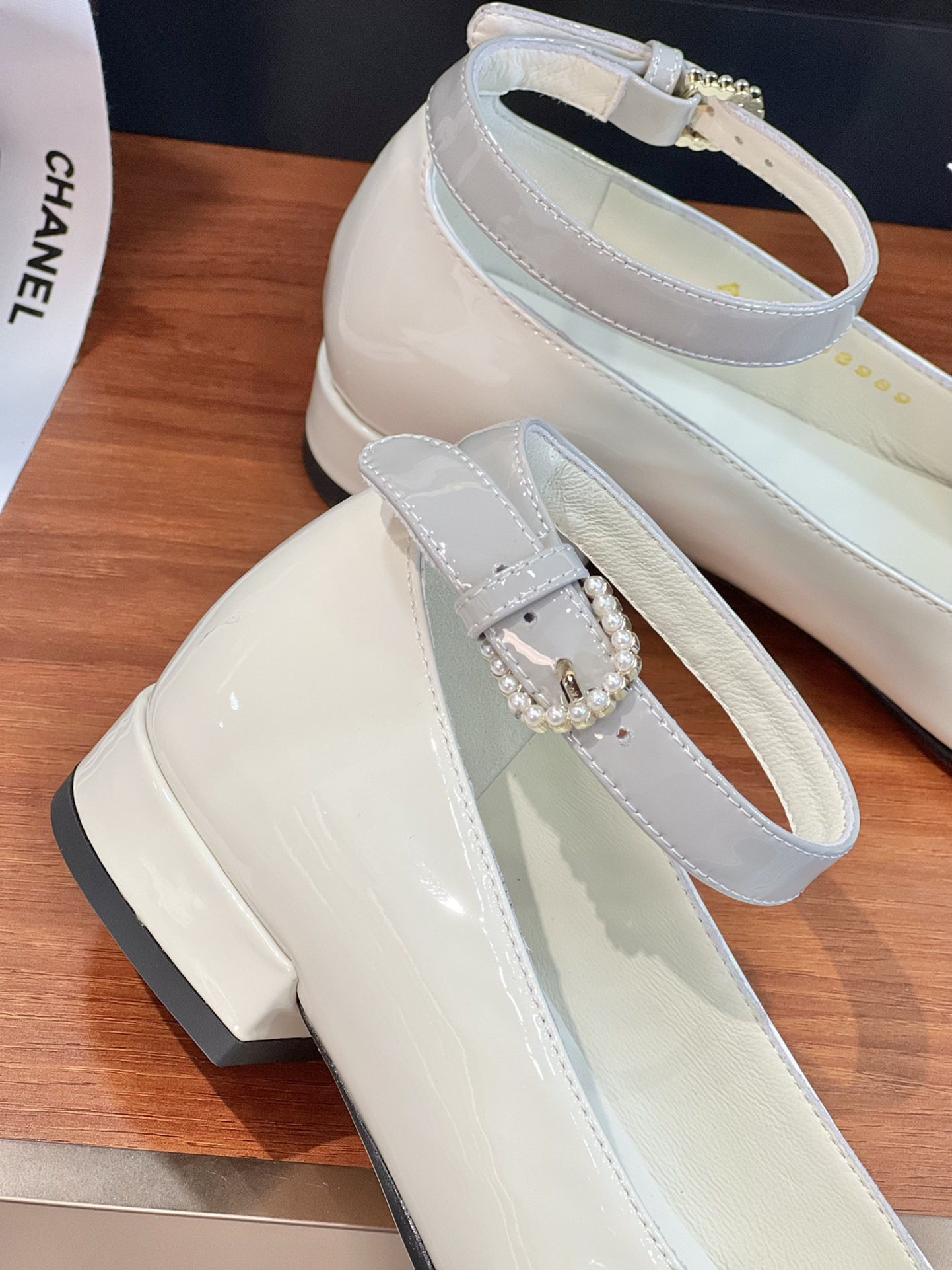 UA Ch*el MARY JANES