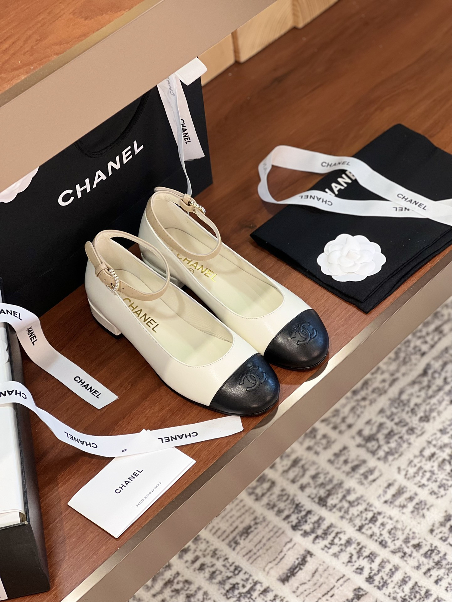 UA Ch*el MARY JANES