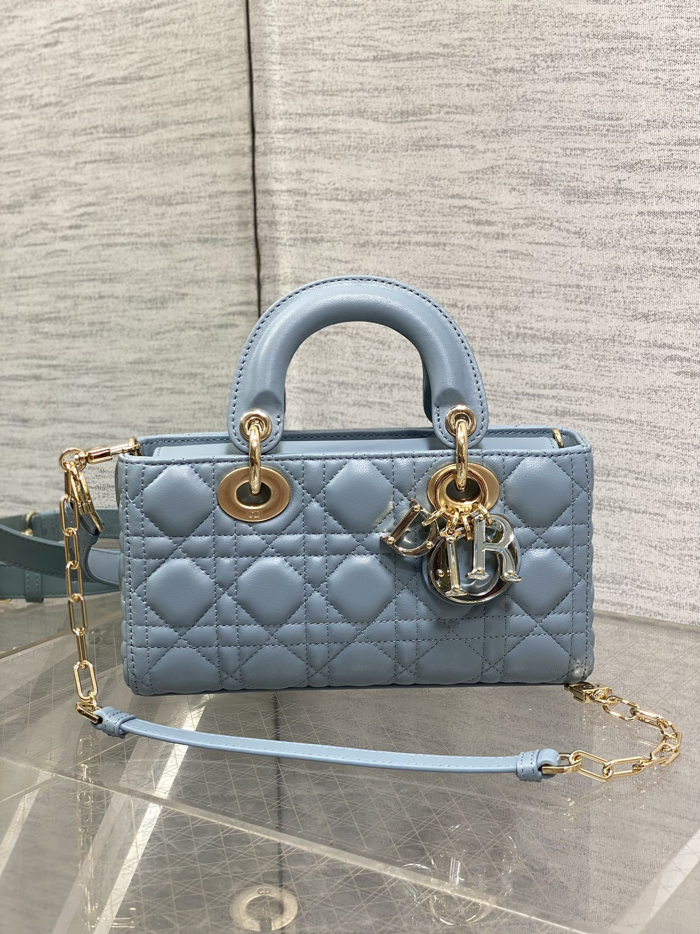 D*0r SAMLL D-JOY BAG 22.5 x 6 x 11.5CM