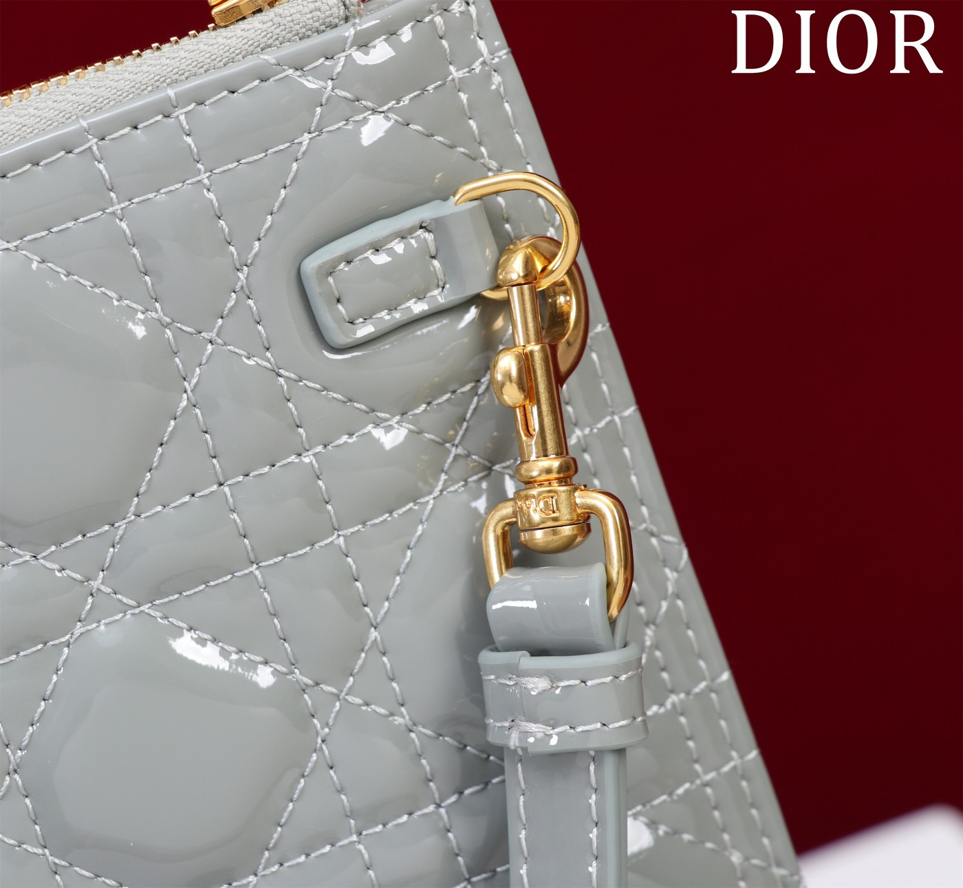 Large D*0r Caro Daily Pouch 30 x 21.5 cm
