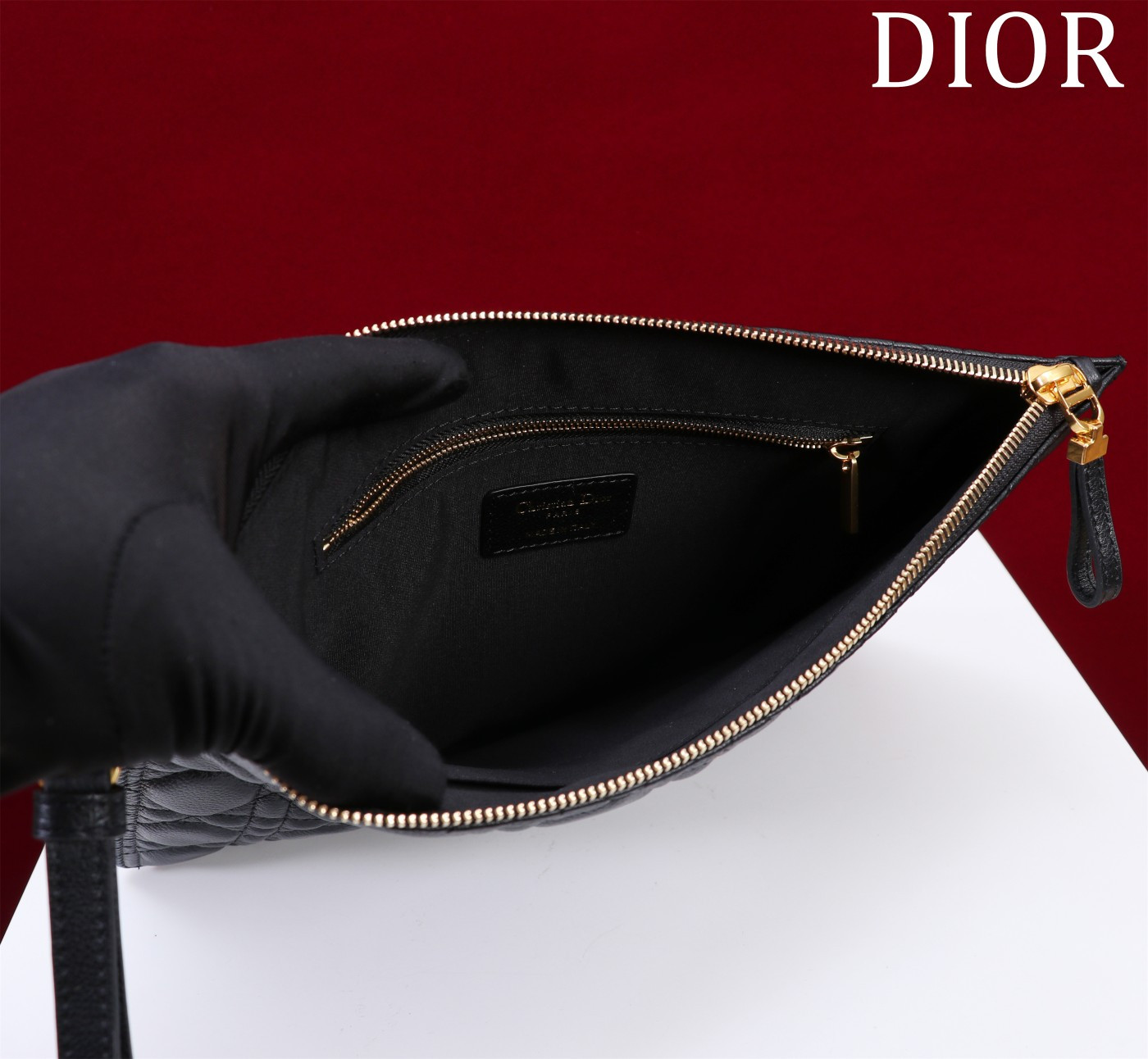 Large D*0r Caro Daily Pouch 30 x 21.5 cm