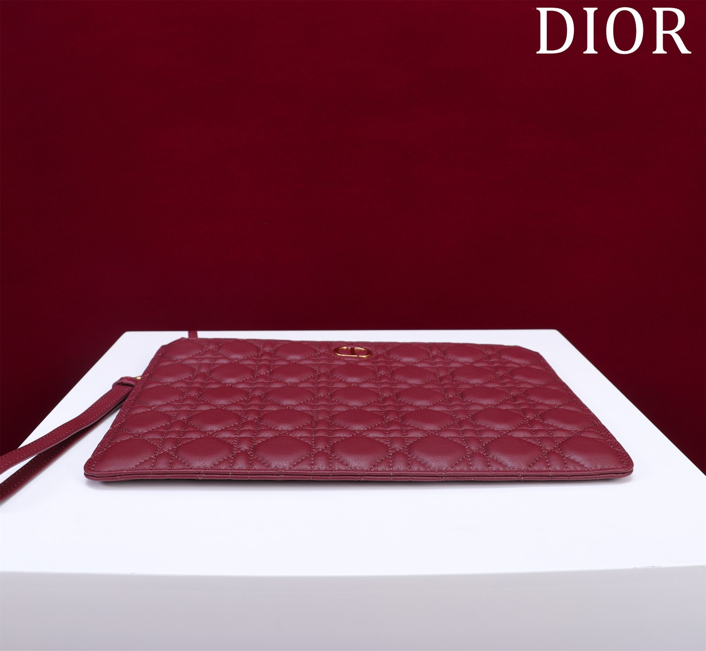 Large D*0r Caro Daily Pouch 30 x 21.5 cm