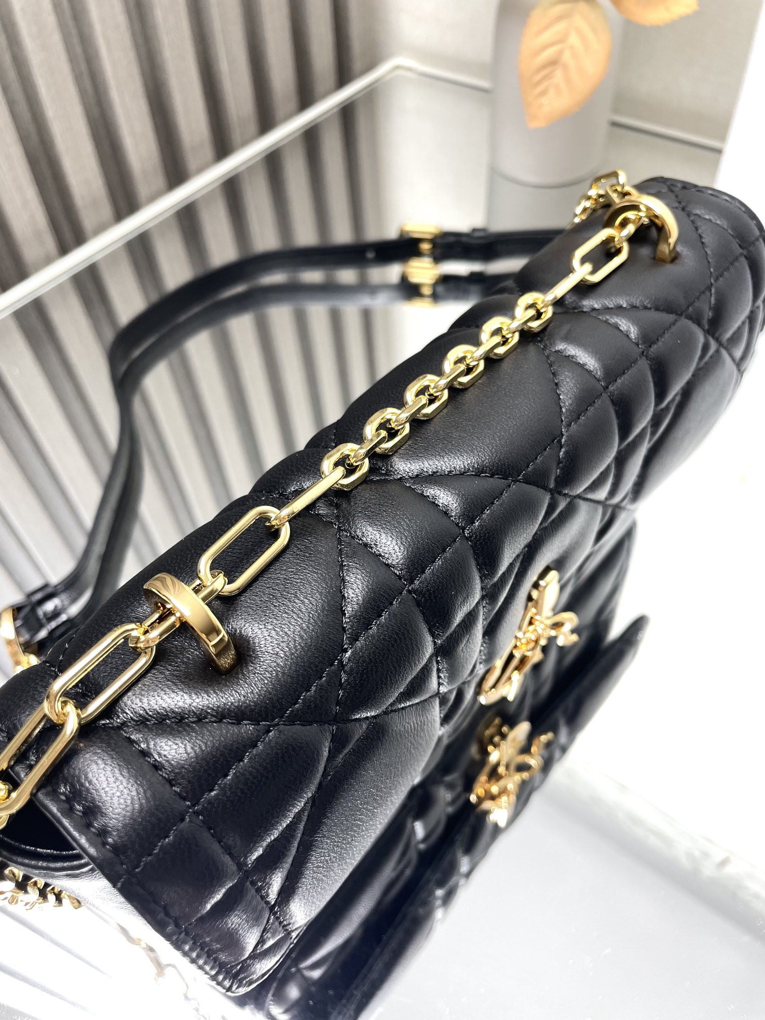 D*0r Miss Daisy Mini Bag 22 x 12.5 x 4 cm