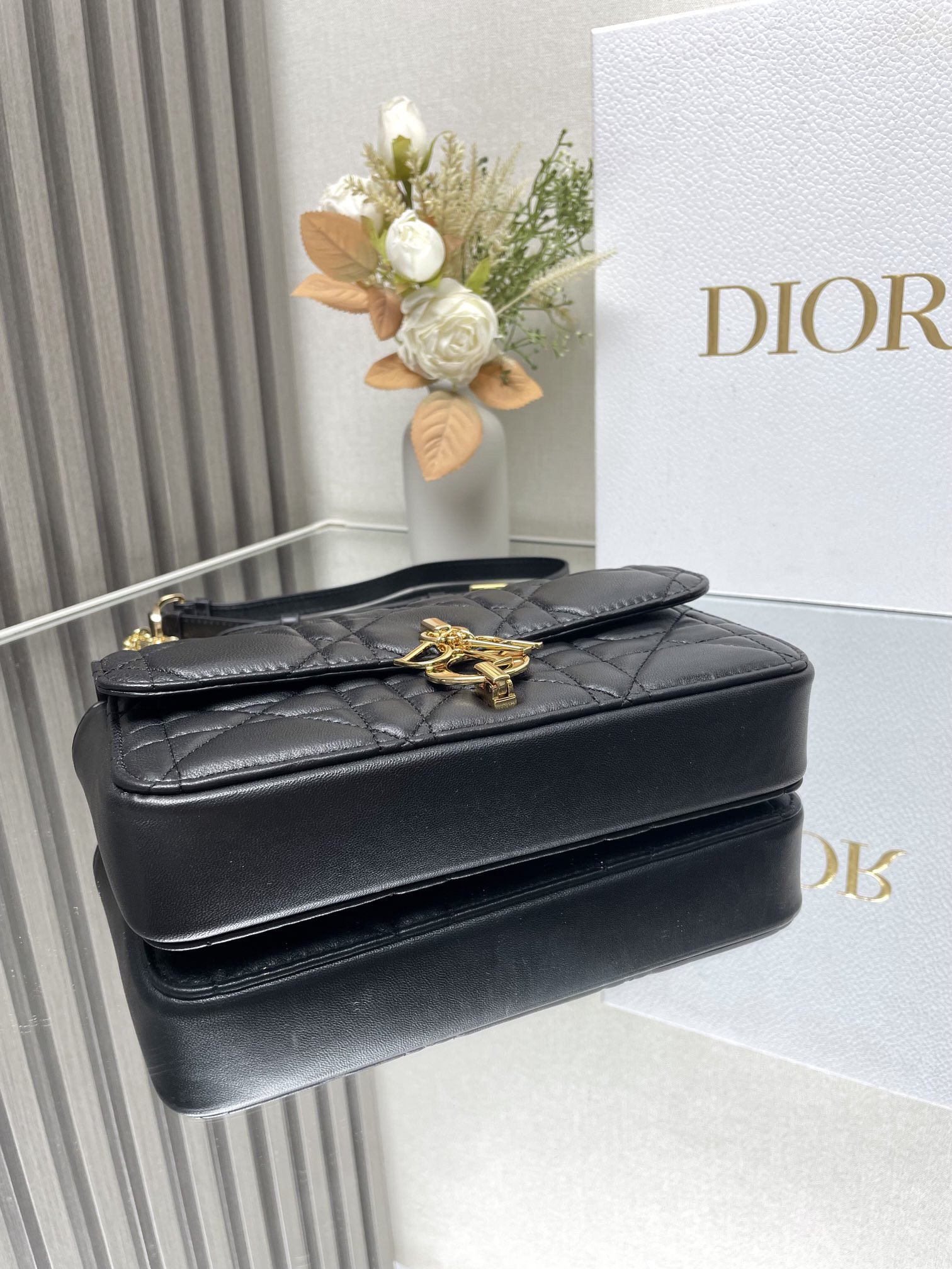 D*0r Miss Daisy Mini Bag 22 x 12.5 x 4 cm