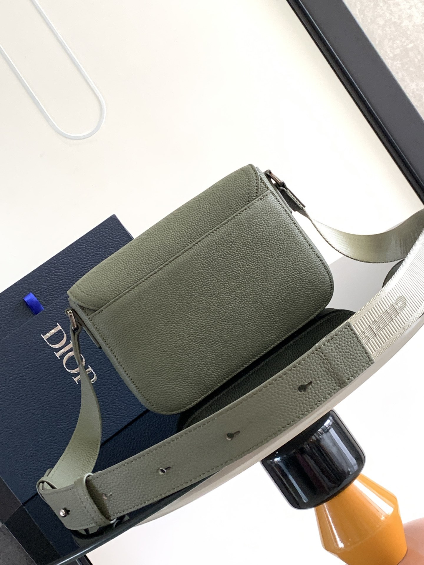 D*0r Saddle Messenger Bag 24 x 16.5 x 5.5 cm