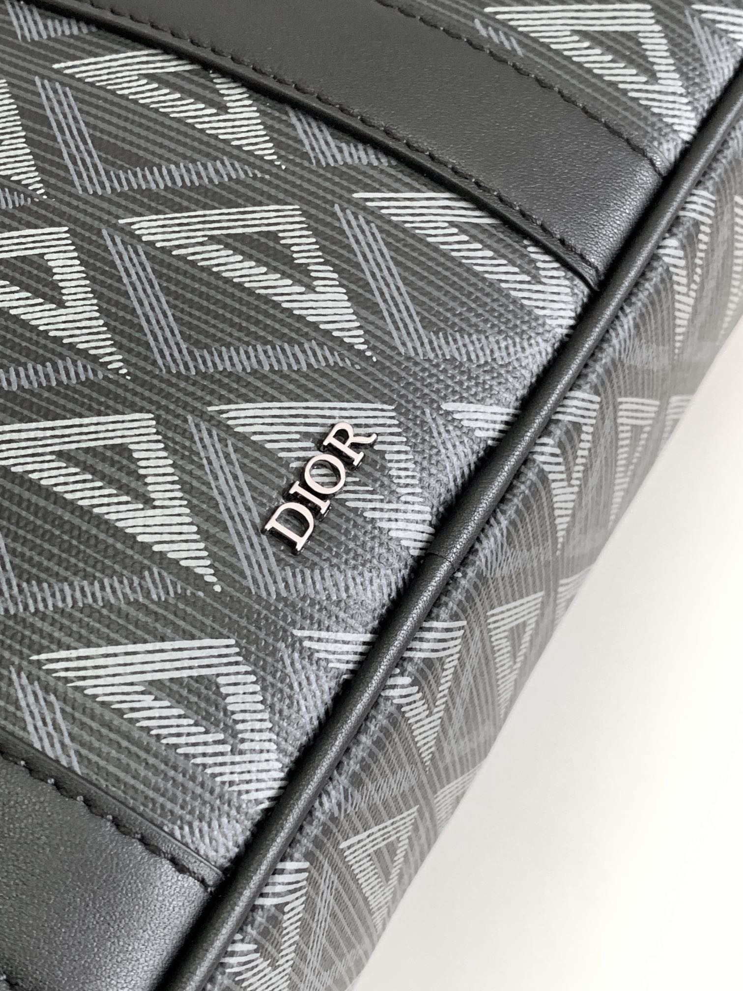 D*0r Zipped Briefcase Black CD Diamond Canvas and Black Grained Calfskin 37 x 28 x 6 cm