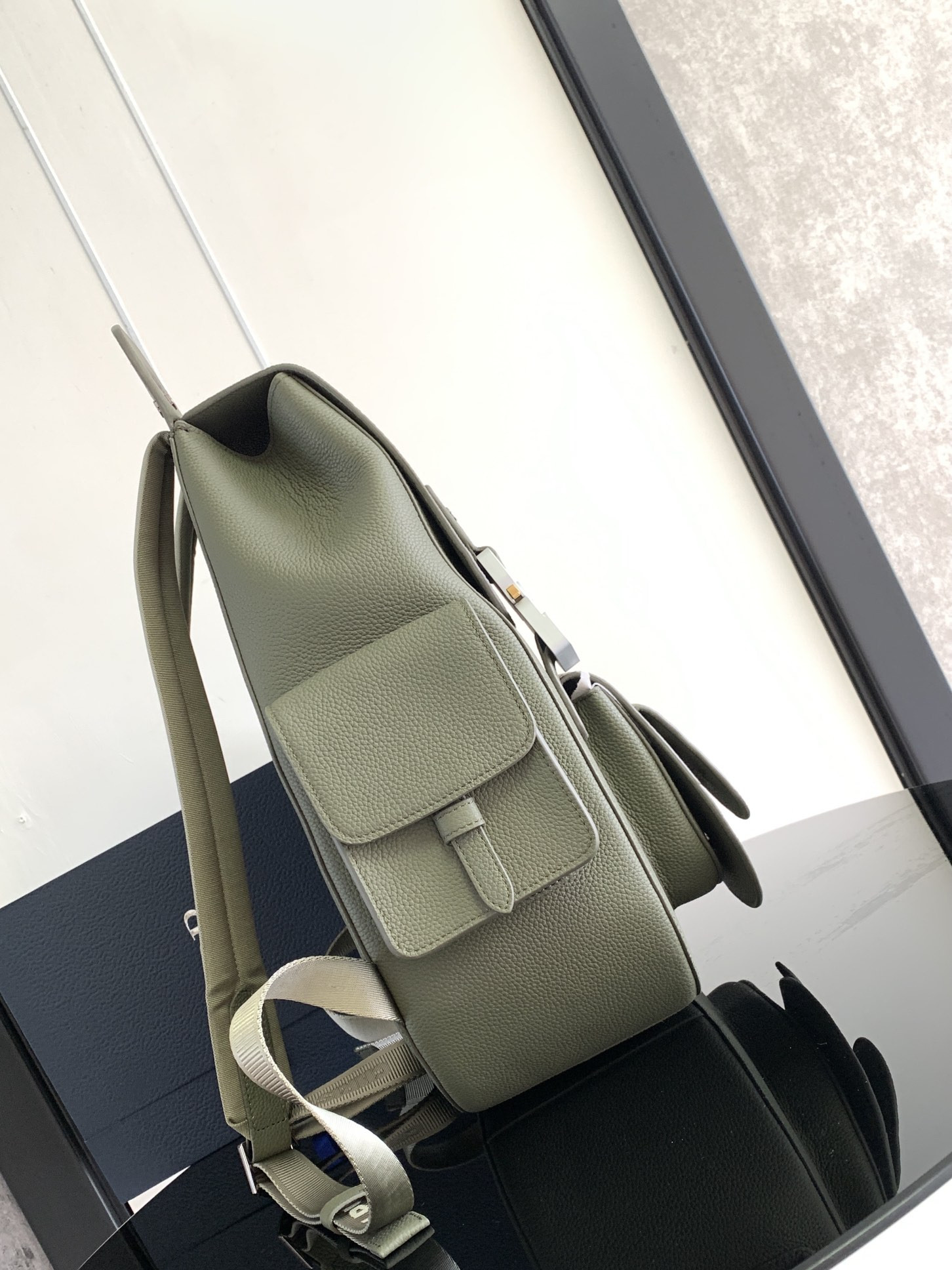 D*0r Maxi Gallop Backpack 33 x 47 x 13.5 cm