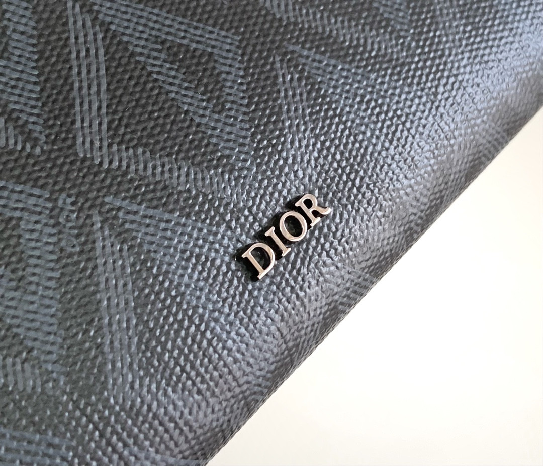D*0r A5 Triangle Pouch 27 x 19.5 x 6 cm