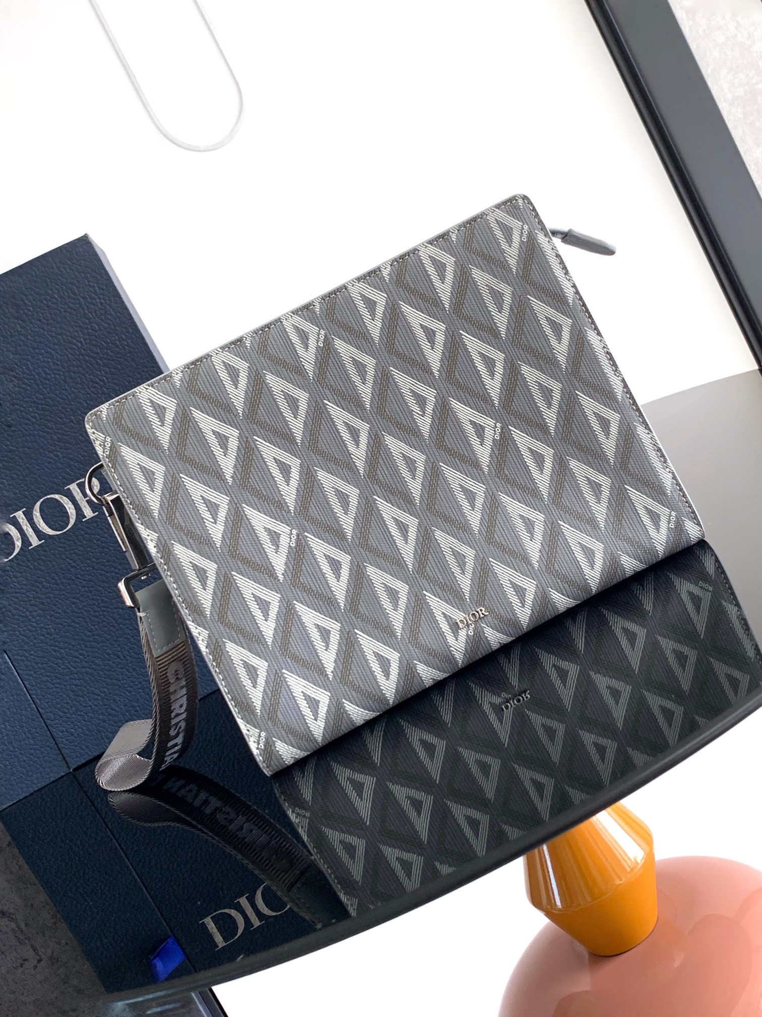 D*0r A5 Triangle Pouch 27 x 19.5 x 6 cm