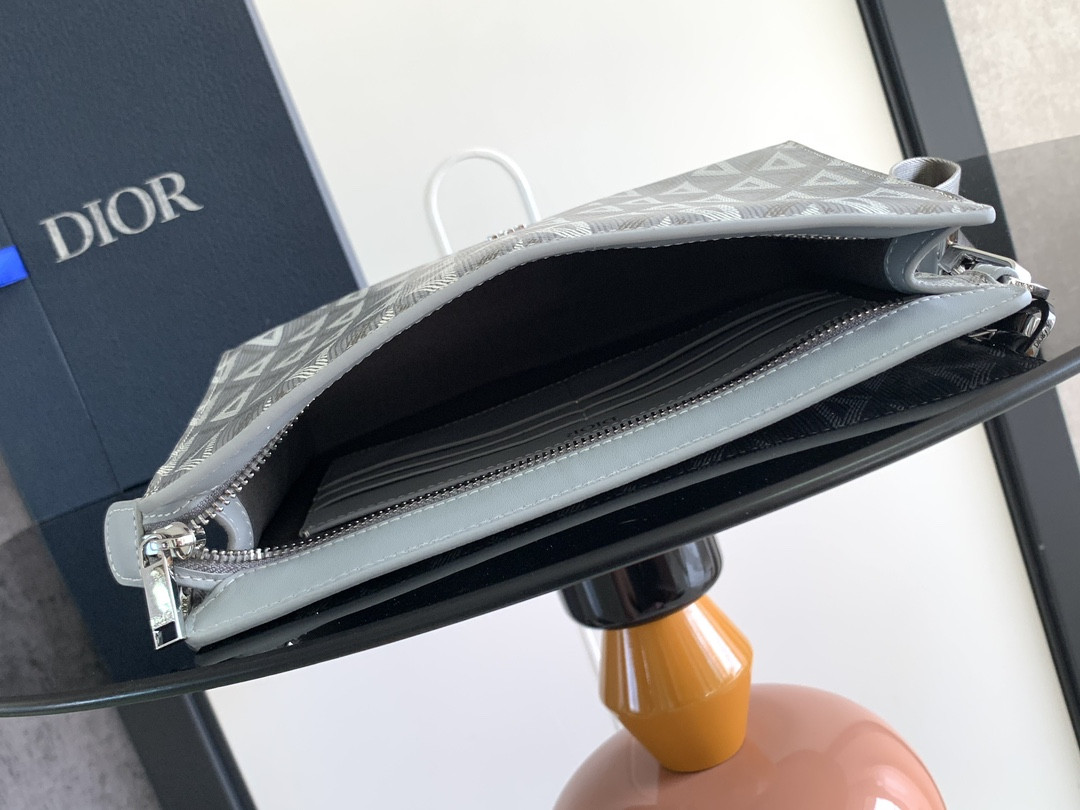 D*0r A5 Triangle Pouch 27 x 19.5 x 6 cm