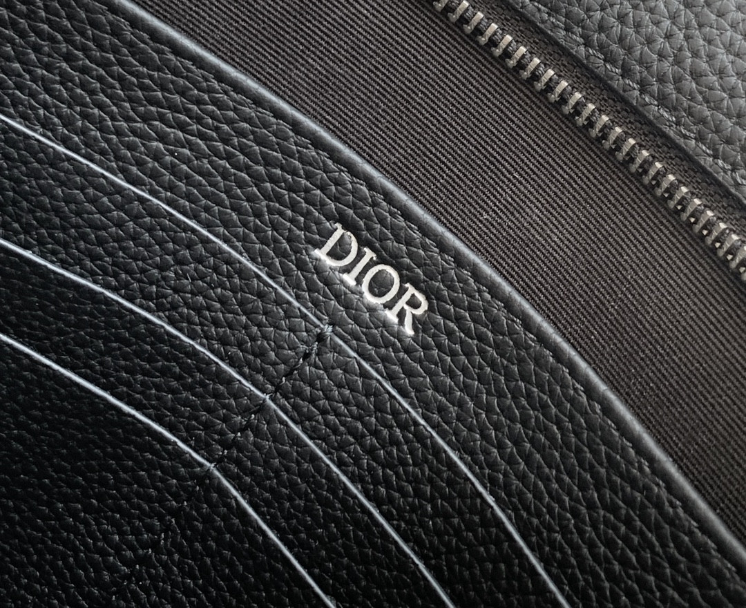 D*0r A5 Triangle Pouch 27 x 19.5 x 6 cm