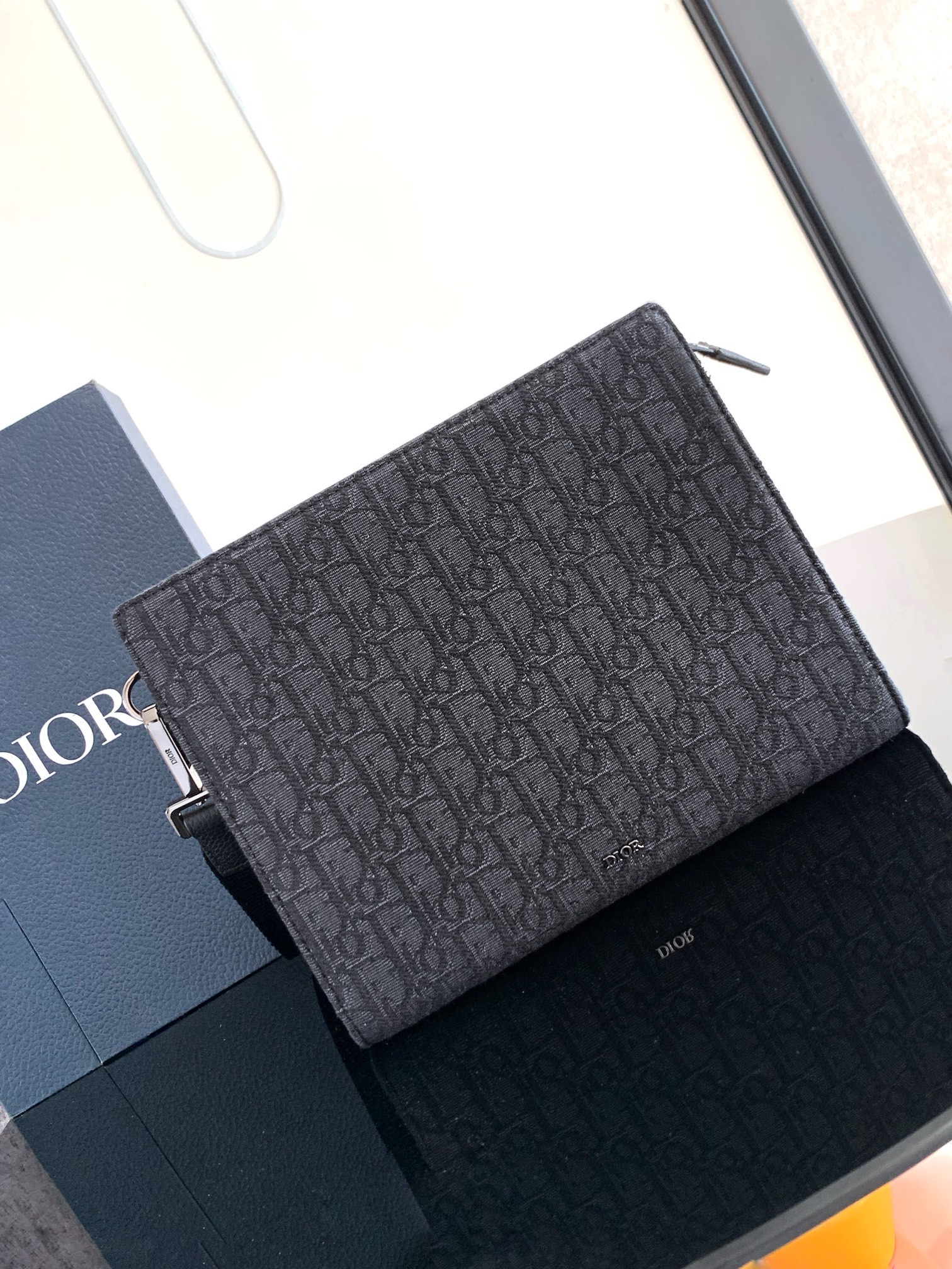 D*0r A5 Triangle Pouch 27 x 19.5 x 6 cm