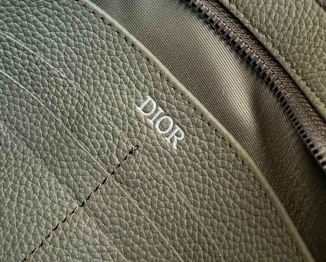 D*0r A5 Triangle Pouch 27 x 19.5 x 6 cm