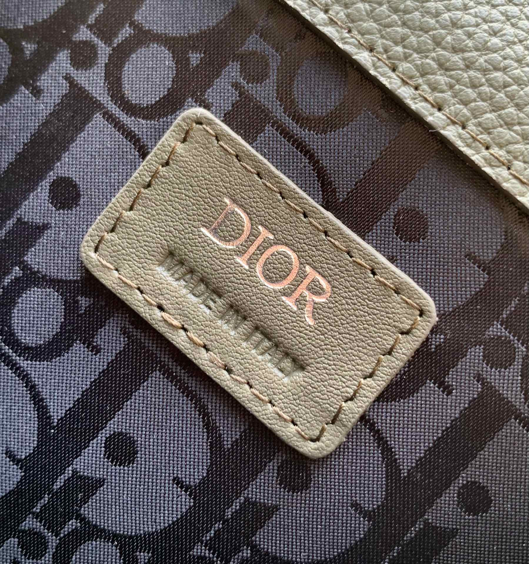 D*0r Mini Gallop Bag with Strap 20.5 x 16 x 5 cm