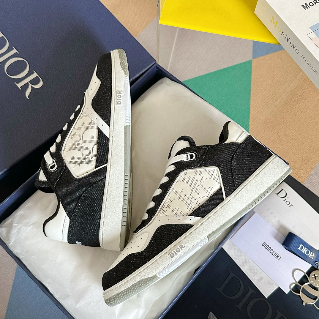 UA D*0r B27 Sneaker