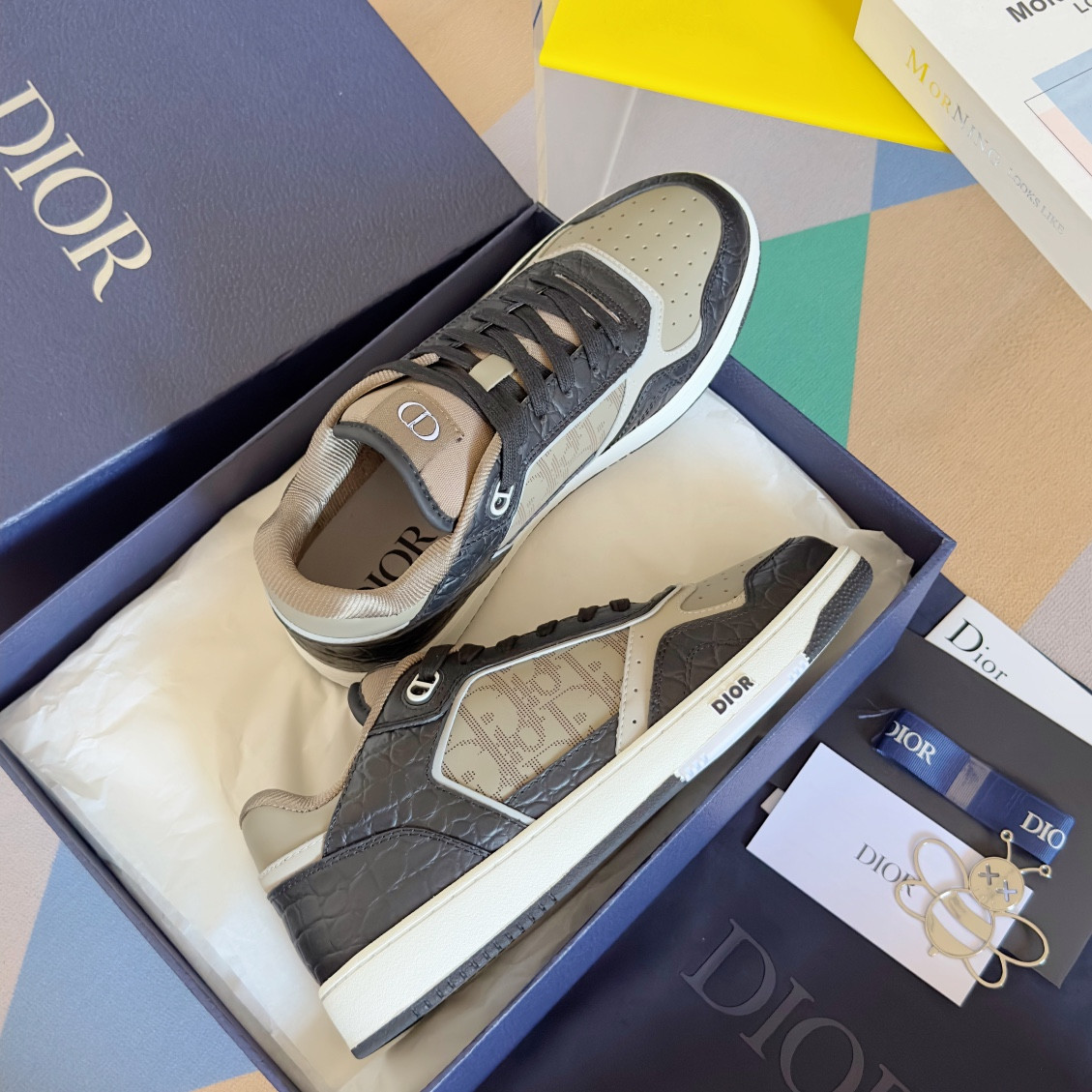 UA D*0r B27 Sneaker